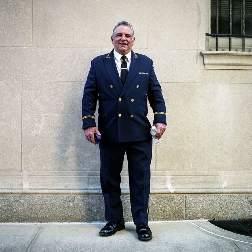 Photo project — Porter, invisible people of New York Photo project — Porter, invisible people of New York
