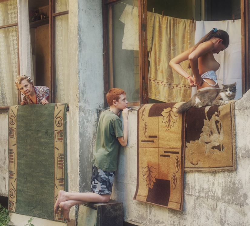Photo shoot of naughty laundresses by a Ukrainian artist Photo shoot of naughty laundresses by a Ukrainian artist
