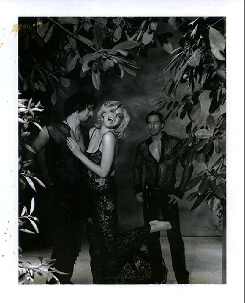 Photos of Gian Paolo Barbieri, who became famous all over the world, shooting female beauty Photos of Gian Paolo Barbieri, who became famous all over the world, shooting female beauty
