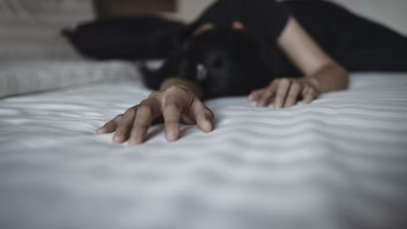 Por iniciativa de su marido, una mujer francesa fue violada mientras dormía más de 90 veces Por iniciativa de su marido, una mujer francesa fue violada mientras dormía más de 90 veces