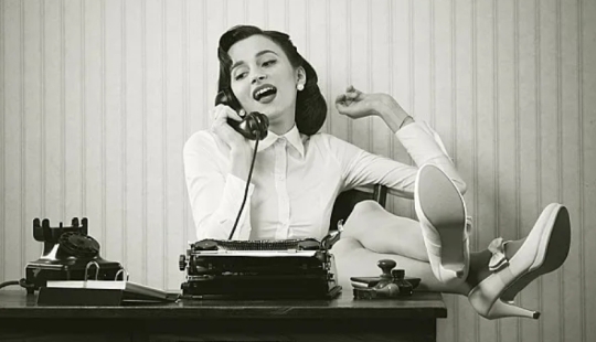 ¿Por qué decimos "Hola" cuando contestamos el teléfono?