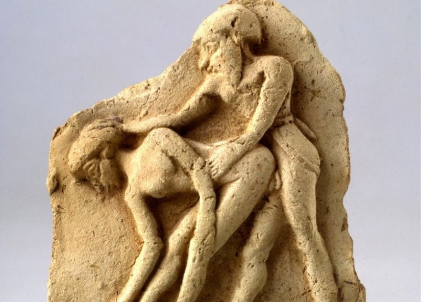 Prostitution in Mesopotamia - brothels at temples and a lot of beer for ladies and their clients Prostitution in Mesopotamia - brothels at temples and a lot of beer for ladies and their clients