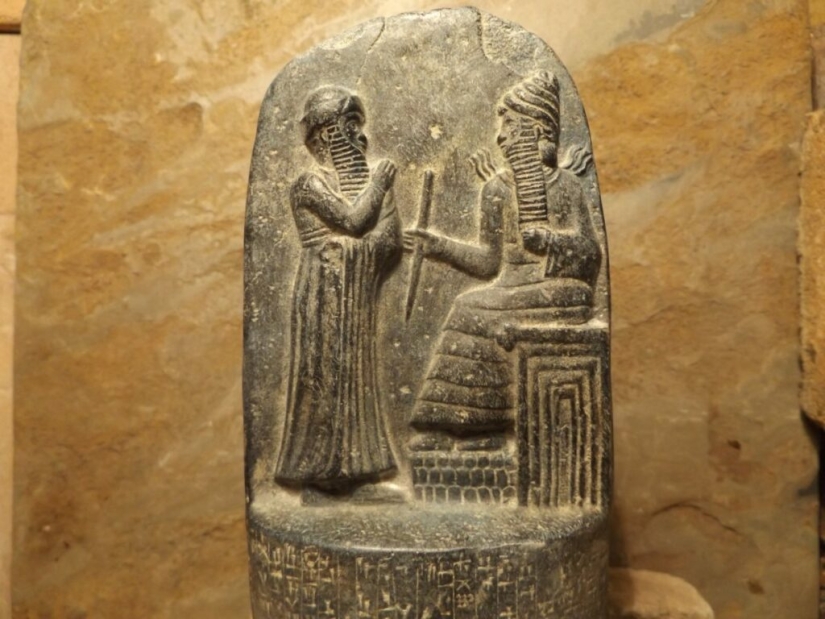 Prostitution in Mesopotamia - brothels at temples and a lot of beer for ladies and their clients Prostitution in Mesopotamia - brothels at temples and a lot of beer for ladies and their clients