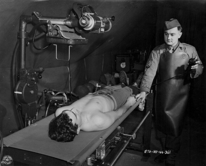 Puedes ver la historia: los primeros pacientes en rayos X Puedes ver la historia: los primeros pacientes en rayos X
