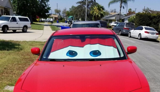 ¿Quién dice que Disney es sólo para niños? Echa un vistazo a estos 11 regalos de Disney aprobados por adultos