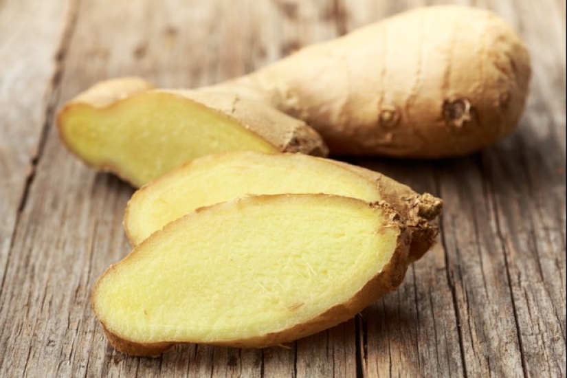 Quién no puede comer limón, jengibre, cebolla y ajo, y por qué