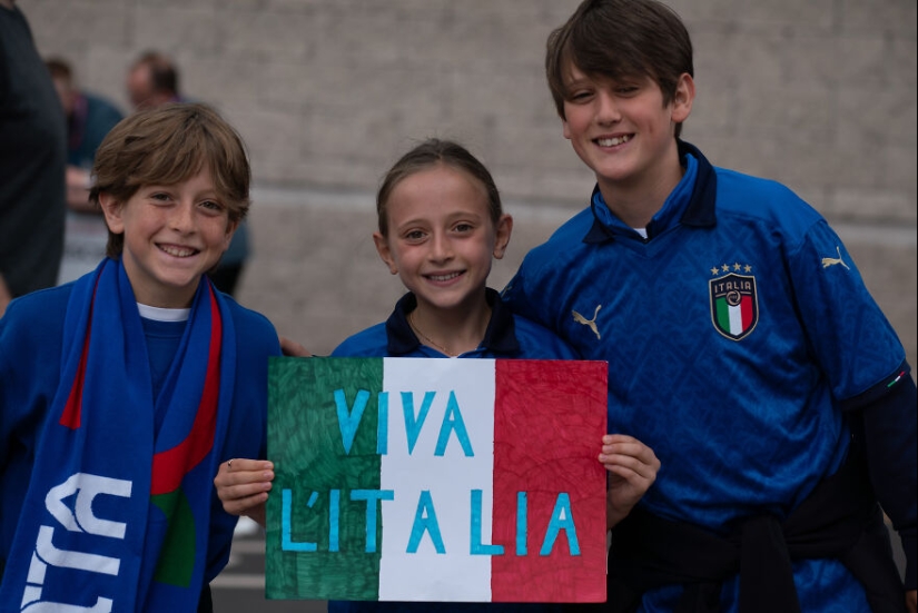 Reflexionando sobre la Eurocopa 2020: mi perspectiva sobre el caos y la esperanza para el futuro en 10 imágenes Reflexionando sobre la Eurocopa 2020: mi perspectiva sobre el caos y la esperanza para el futuro en 10 imágenes