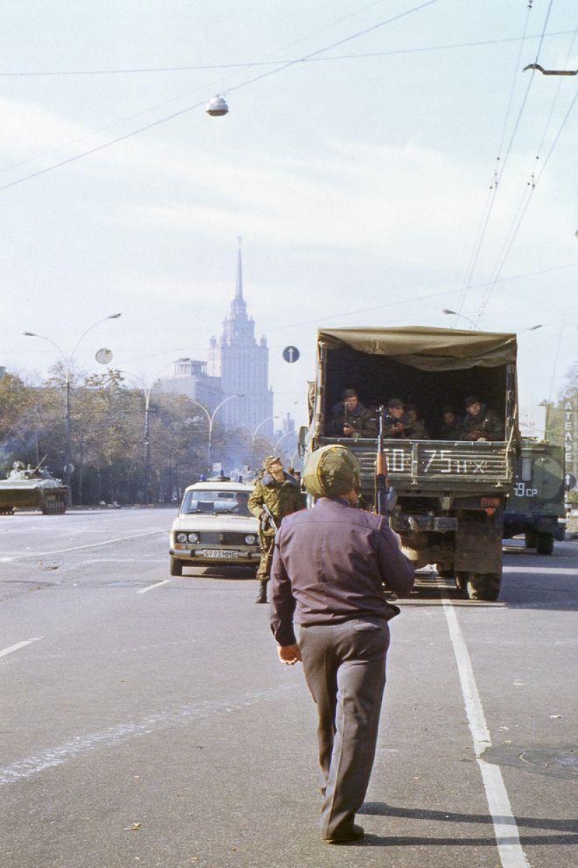 Shooting of the House of Soviets on October 4, 1993 Shooting of the House of Soviets on October 4, 1993