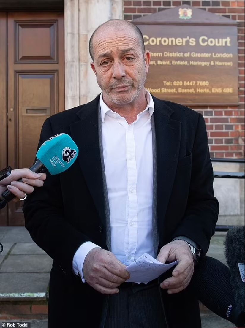 'Stand by me... I'm taking deep breaths in and out': The harrowing WhatsApp voice note tragic schoolgirl Mia Janin, 14, sent pal before taking own life after months of relentless bullying 'Stand by me... I'm taking deep breaths in and out': The harrowing WhatsApp voice note tragic schoolgirl Mia Janin, 14, sent pal before taking own life after months of relentless bullying