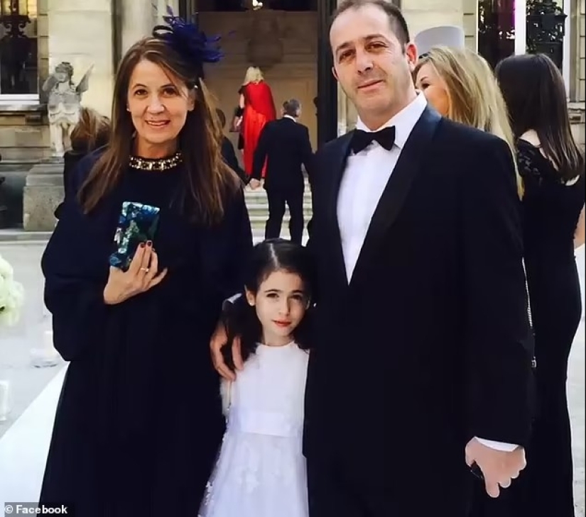 'Stand by me... I'm taking deep breaths in and out': The harrowing WhatsApp voice note tragic schoolgirl Mia Janin, 14, sent pal before taking own life after months of relentless bullying 'Stand by me... I'm taking deep breaths in and out': The harrowing WhatsApp voice note tragic schoolgirl Mia Janin, 14, sent pal before taking own life after months of relentless bullying