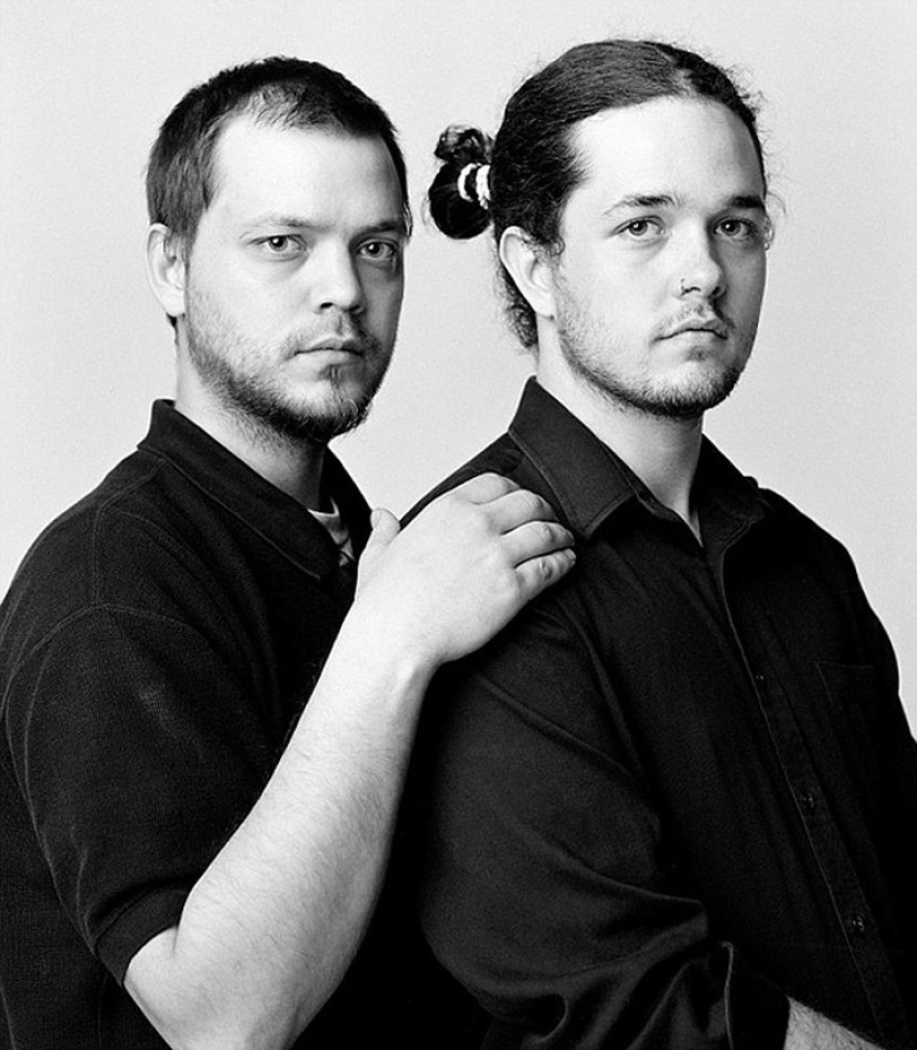 Strangers who look like twins Strangers who look like twins