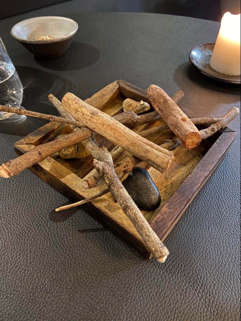 Tapas en la cabeza de Jack Nicholson, rollos en una patineta y 20 ejemplos más de platos extraños Tapas en la cabeza de Jack Nicholson, rollos en una patineta y 20 ejemplos más de platos extraños
