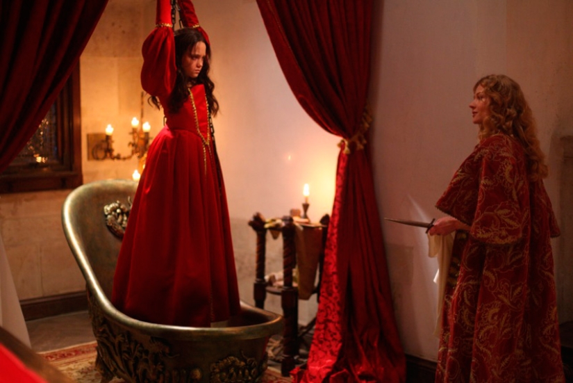 Terrible reprisals and baths of the blood of young girls, as Countess Bathory tried to preserve the fading beauty