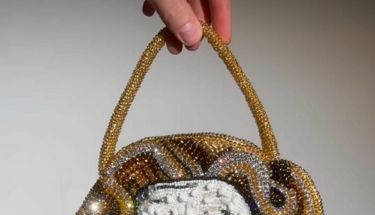 “That’s It, I’m Craft Shaming”: 10 DIY Projects That Probably Shouldn’t Have Seen The Light Of Day “That’s It, I’m Craft Shaming”: 10 DIY Projects That Probably Shouldn’t Have Seen The Light Of Day