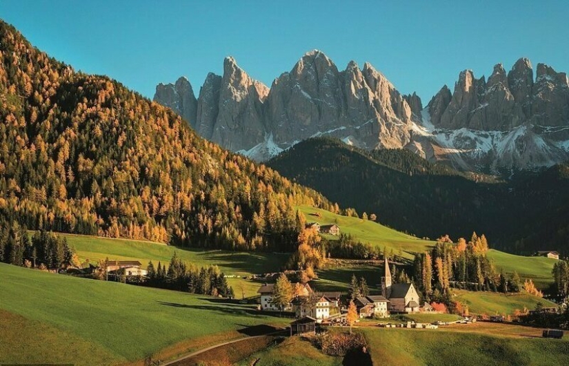 That's why Italy is called the most beautiful country in the world That's why Italy is called the most beautiful country in the world
