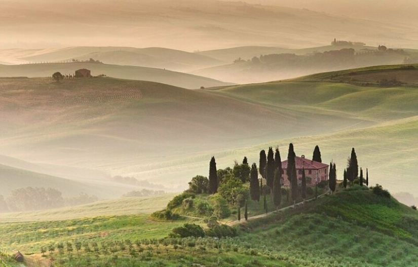 That's why Italy is called the most beautiful country in the world That's why Italy is called the most beautiful country in the world