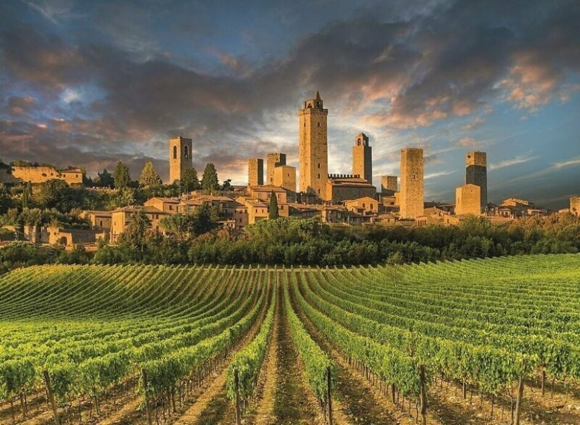 That's why Italy is called the most beautiful country in the world That's why Italy is called the most beautiful country in the world