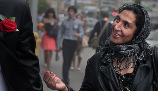 The basics of Gypsy hypnosis, or As accidentally "Golden handshake" The basics of Gypsy hypnosis, or As accidentally "Golden handshake"