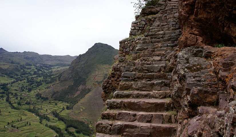 The creepy stairs in the world The creepy stairs in the world