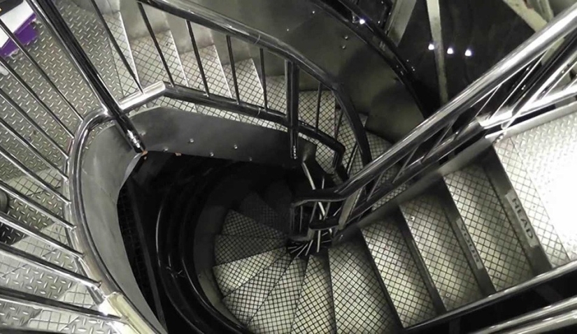 The creepy stairs in the world The creepy stairs in the world