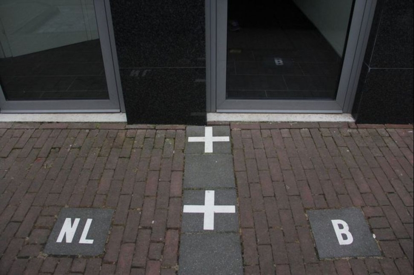 The most unusual borders that showcase policy The most unusual borders that showcase policy