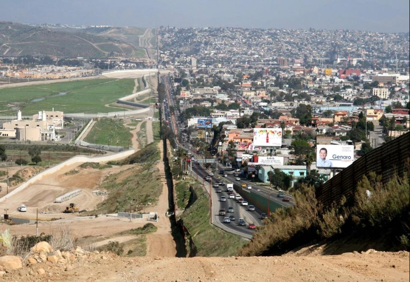 The most unusual borders that showcase policy The most unusual borders that showcase policy