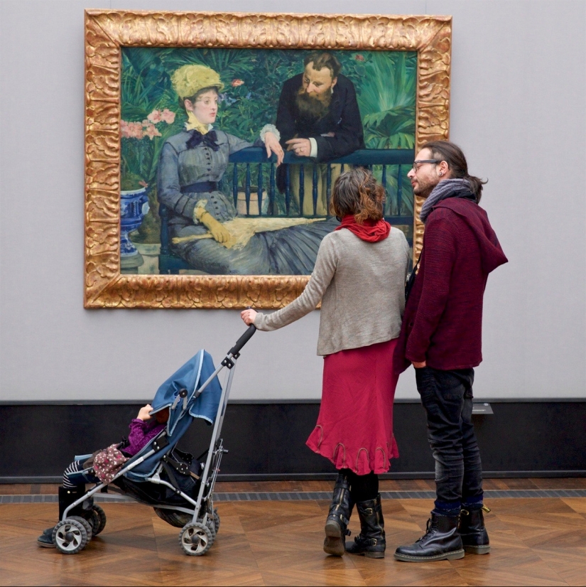 The project "People matching artworks" Austrian photographer Stefan Dragana The project "People matching artworks" Austrian photographer Stefan Dragana