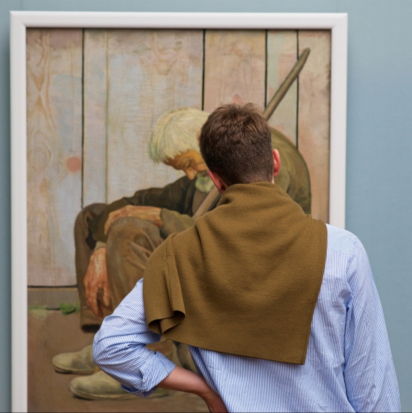 The project "People matching artworks" Austrian photographer Stefan Dragana The project "People matching artworks" Austrian photographer Stefan Dragana