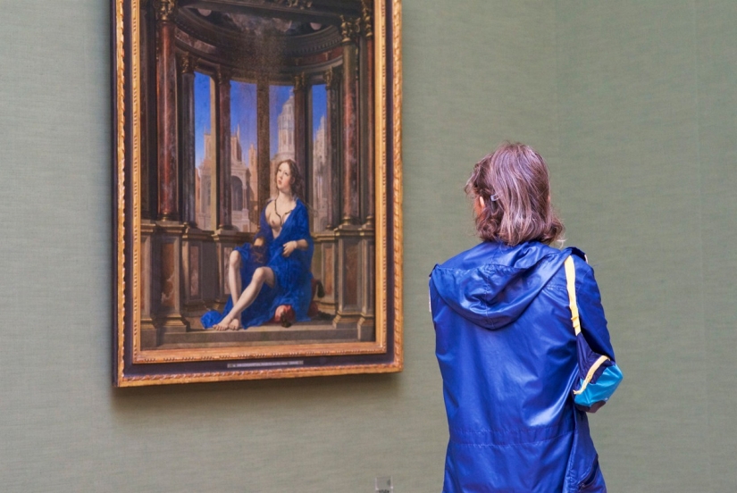 The project "People matching artworks" Austrian photographer Stefan Dragana The project "People matching artworks" Austrian photographer Stefan Dragana