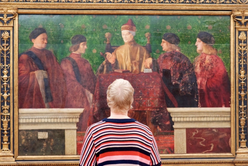 The project "People matching artworks" Austrian photographer Stefan Dragana The project "People matching artworks" Austrian photographer Stefan Dragana