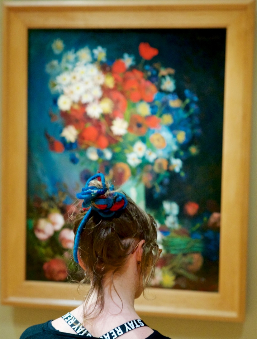 The project "People matching artworks" Austrian photographer Stefan Dragana The project "People matching artworks" Austrian photographer Stefan Dragana