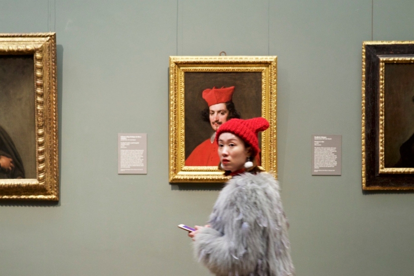 The project "People matching artworks" Austrian photographer Stefan Dragana The project "People matching artworks" Austrian photographer Stefan Dragana