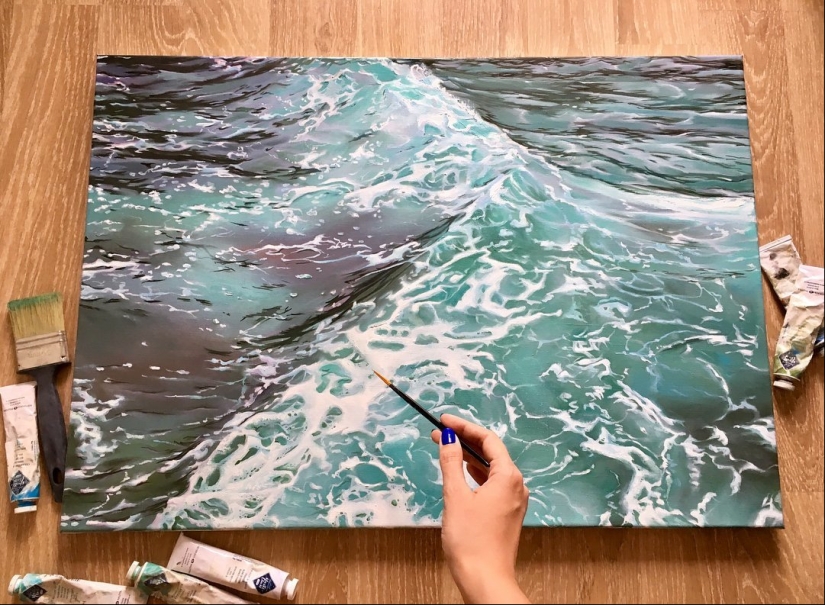 "The sea worries time!": St. Petersburg's Marine beauty Anastasia writes amazing pictures "The sea worries time!": St. Petersburg's Marine beauty Anastasia writes amazing pictures
