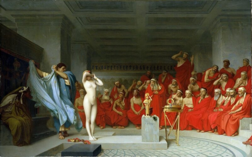 The statue of Aphrodite of Cnida is so realistic that she was once raped The statue of Aphrodite of Cnida is so realistic that she was once raped