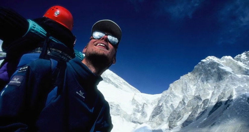 The story of the "mad Swede" Yeran Kropp, who went to Mount Everest by bicycle The story of the "mad Swede" Yeran Kropp, who went to Mount Everest by bicycle