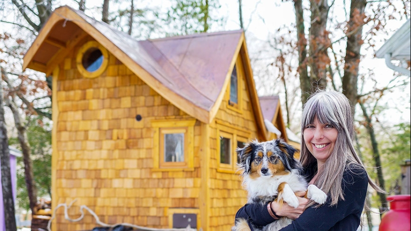 These people live in houses smaller than your bedroom! These people live in houses smaller than your bedroom!