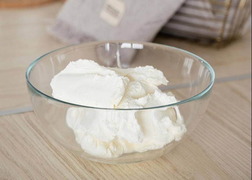 “They’re Just Crunchy Vinegar”: 10 Unhinged And Unfiltered Food Opinions