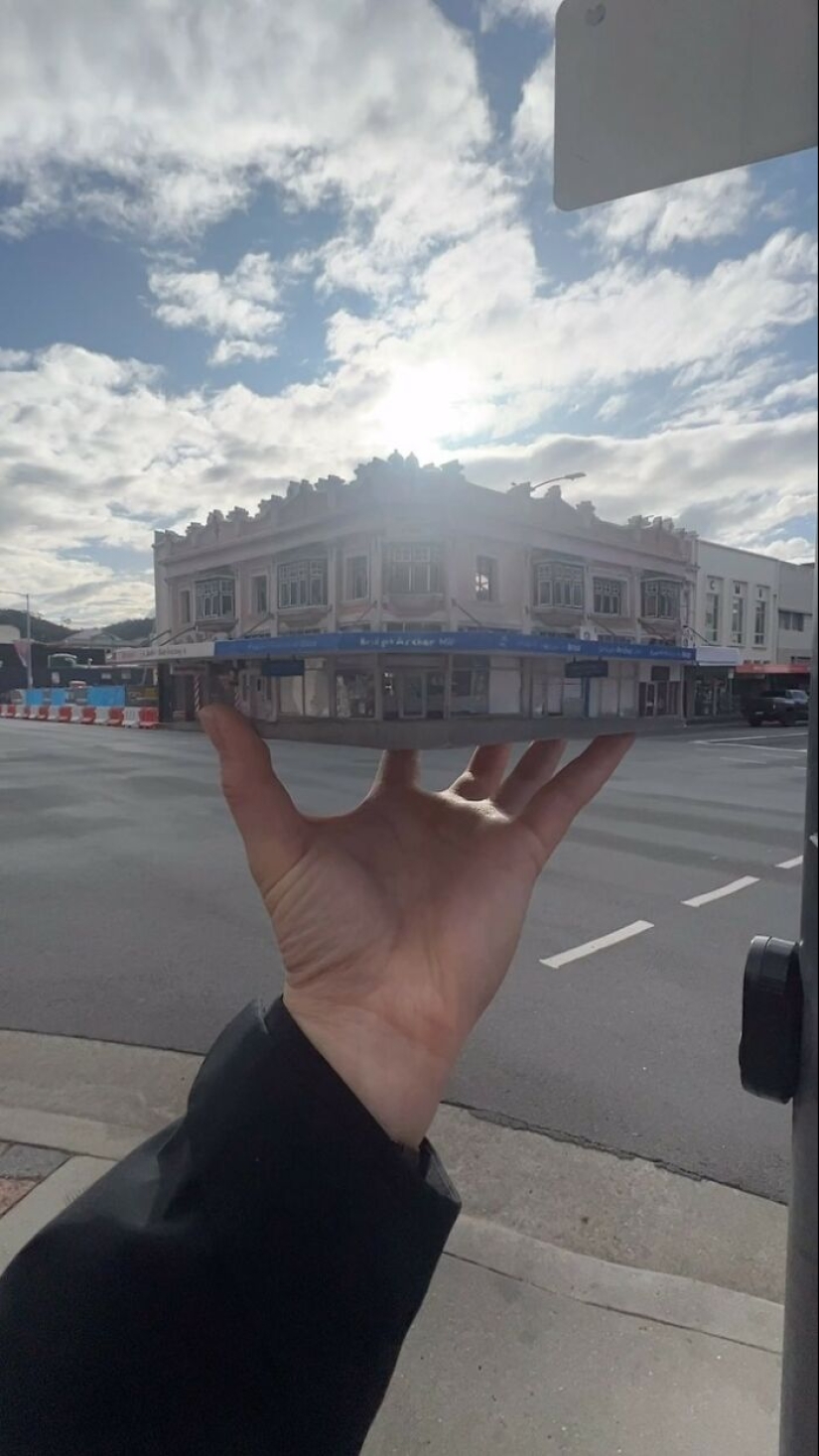 This Artist Makes Architectural Miniatures, And Here’s The Result