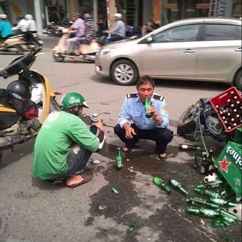 This IG Account Is For “Cursed Pics Only” And Here Are 10 Of The Most Baffling Ones This IG Account Is For “Cursed Pics Only” And Here Are 10 Of The Most Baffling Ones