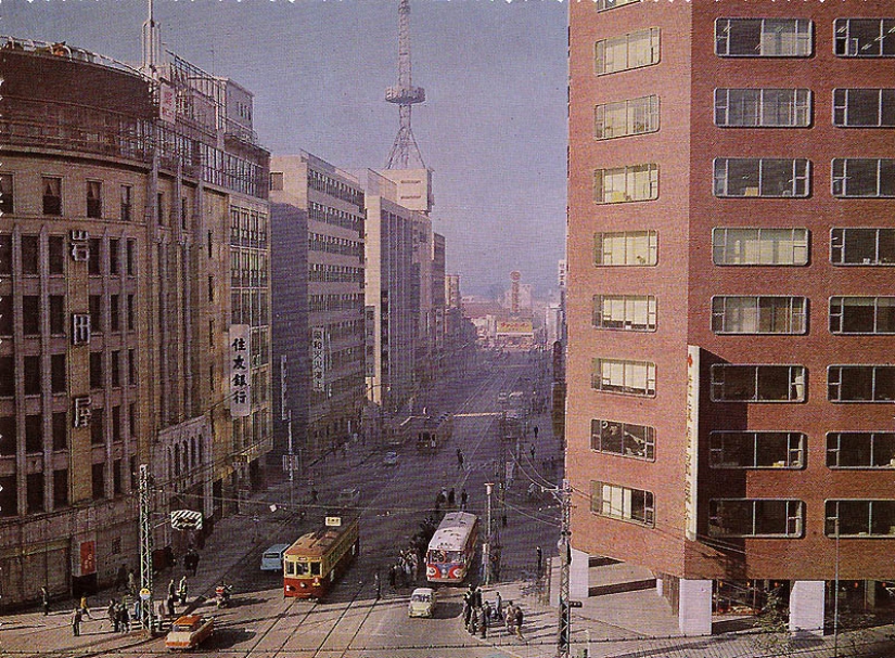 Tokio de la década de 1950 en imágenes en color