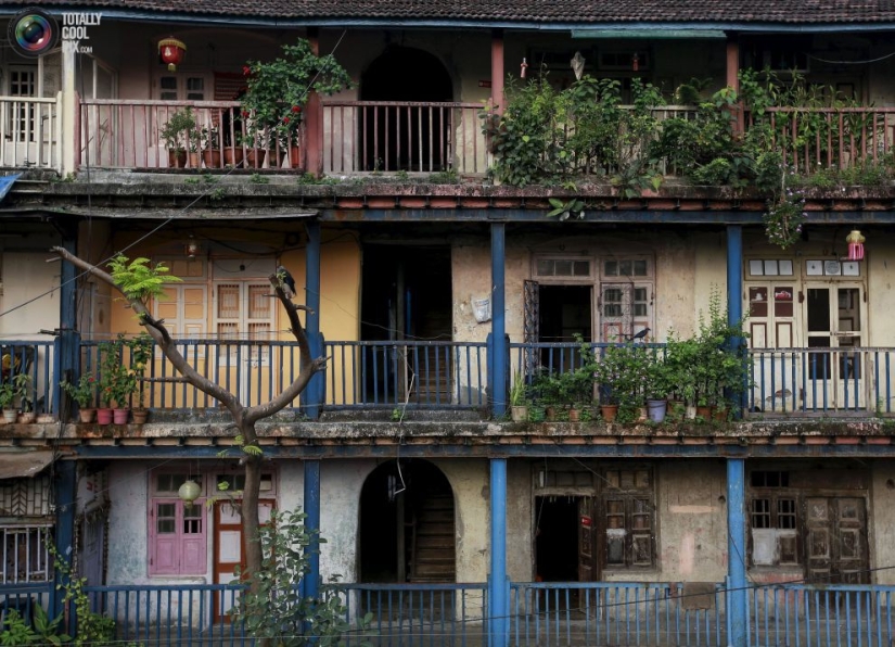 Vidas de hormigueros: Edificios residenciales de Mumbai