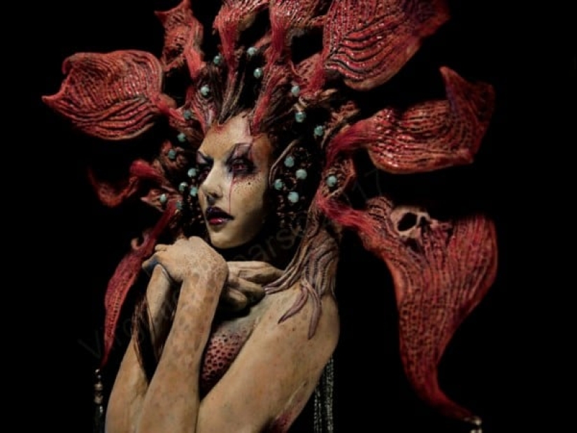 Virginie Ropar and her "dark" sculptures Virginie Ropar and her "dark" sculptures