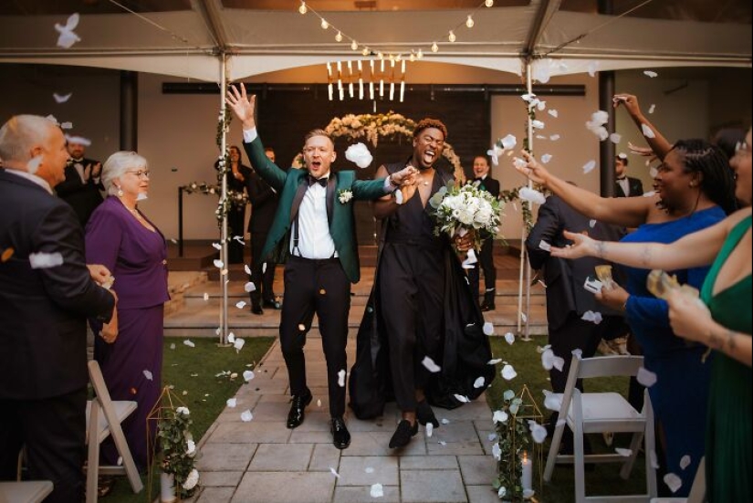 We Reviewed Thousands Of Wedding Photos, And These Are The Top 15 Of 2024 We Reviewed Thousands Of Wedding Photos, And These Are The Top 15 Of 2024