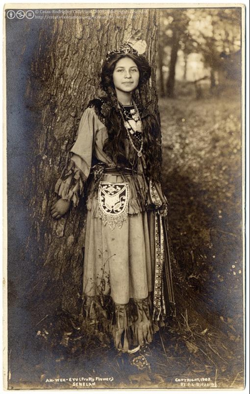 What do North American Indian women look like What do North American Indian women look like
