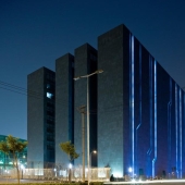 Where the Internet is stored, 10 super-powerful data centers Where the Internet is stored, 10 super-powerful data centers