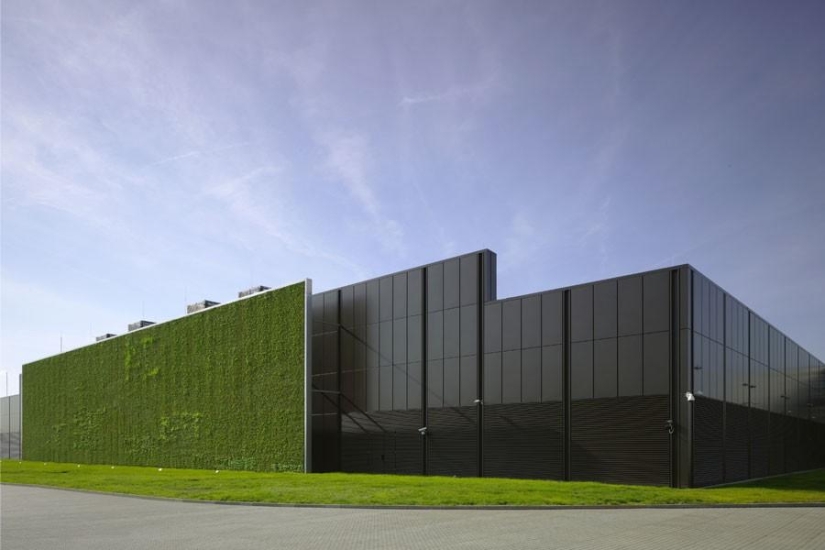 Where the Internet is stored, 10 super-powerful data centers Where the Internet is stored, 10 super-powerful data centers