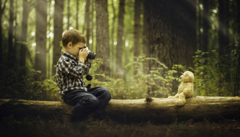 "Who are you without an expensive camera?": the photographer responded to the haters with cool shots taken on a soap dish