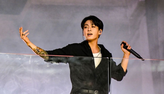 Who Is The Most Famous Person In The World? Meet 15 Global Icons Who Is The Most Famous Person In The World? Meet 15 Global Icons