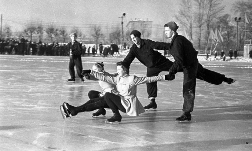 Winter in Soviet retro photos Winter in Soviet retro photos