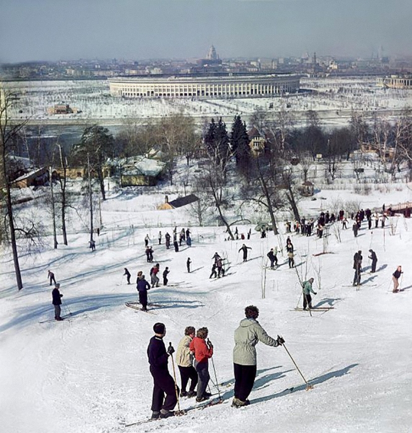 Winter in Soviet retro photos Winter in Soviet retro photos